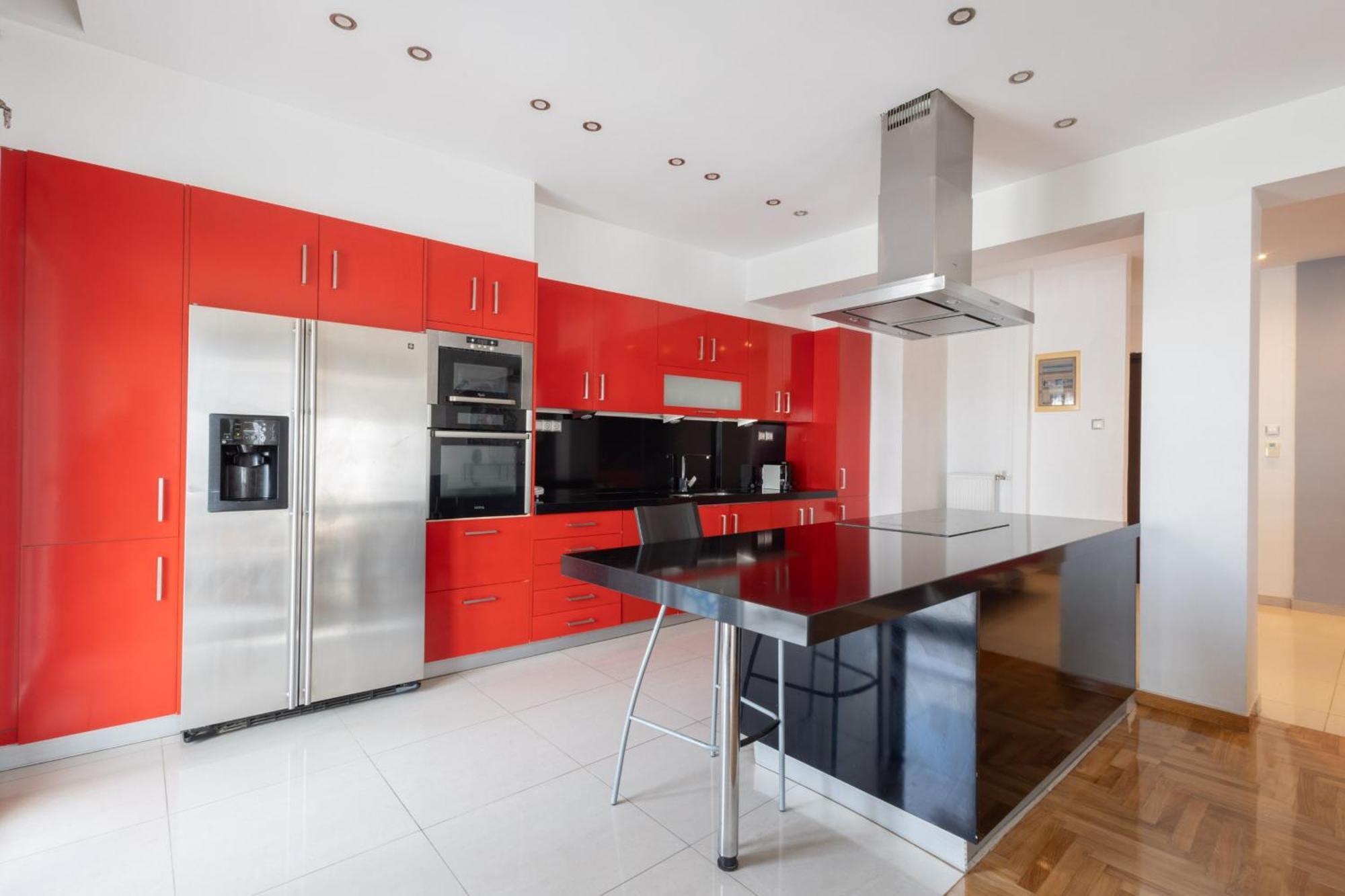 A Luxury & Comfortable Apt In Атина Екстериор снимка