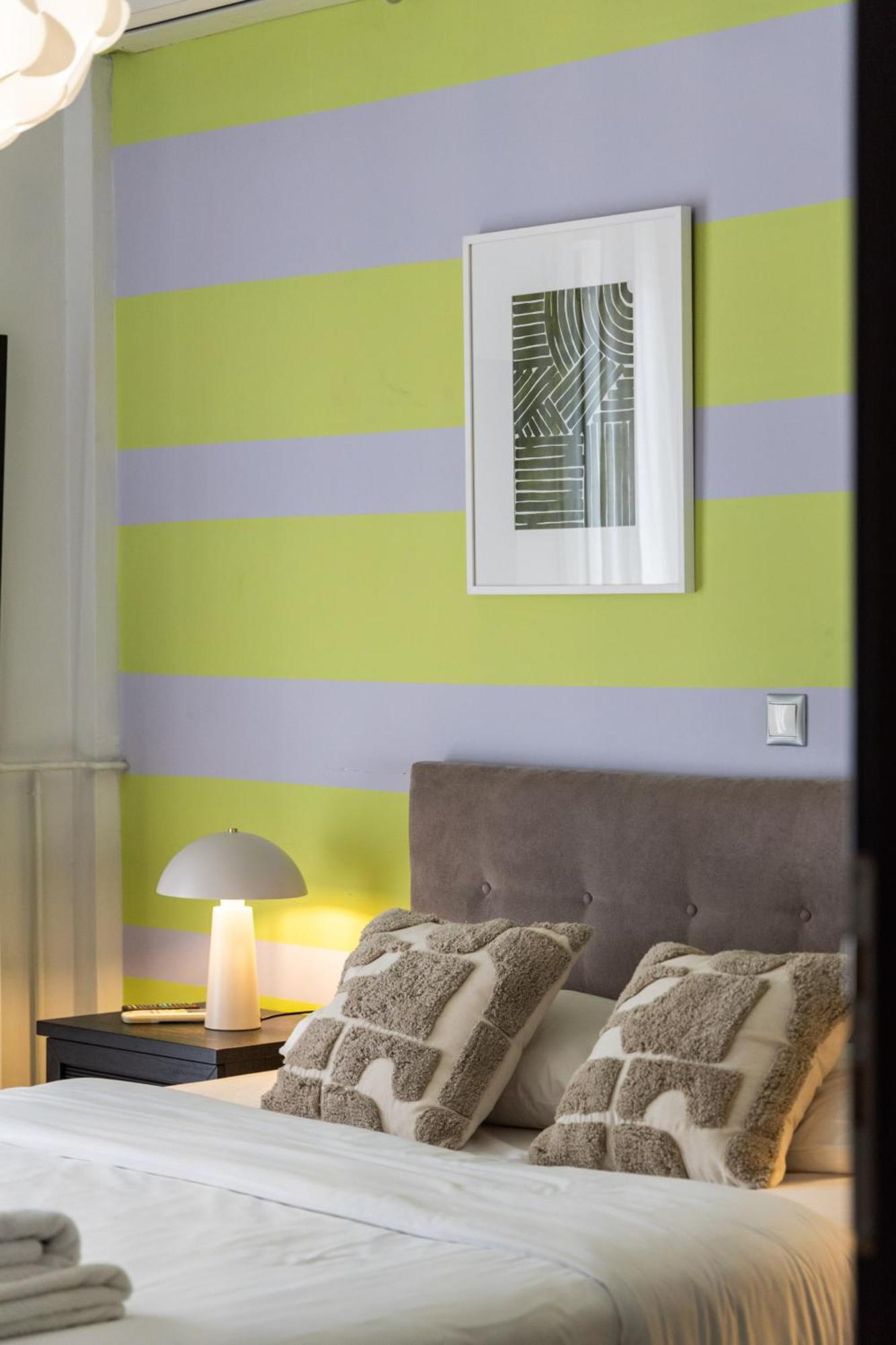 A Luxury & Comfortable Apt In Атина Екстериор снимка